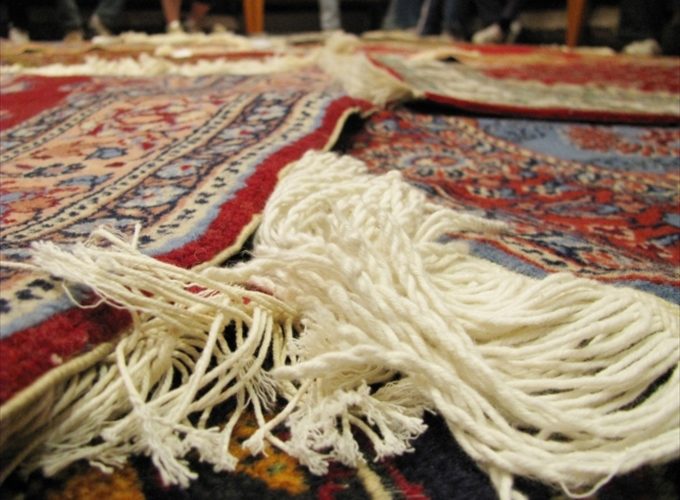 ペルシャ絨毯は玄関マットから趣味が広がりました